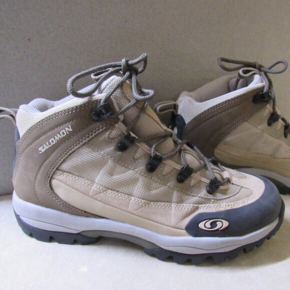 SALOMON Hiking Boots . Women's Size 10.  Tan. NWOT - Picture 2 of 8